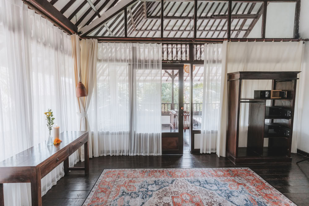200-Stunden/300-Stunden Hybrid Yoga Teacher Training – 27. Nov. - 6. Dez.