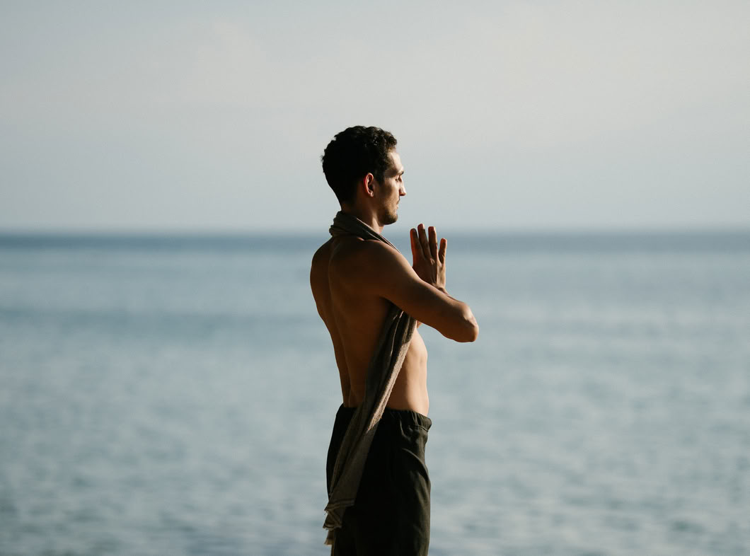 200-Stunden/300-Stunden Hybrid Yoga Teacher Training – 11. Aug. – 20. Aug. 2026
