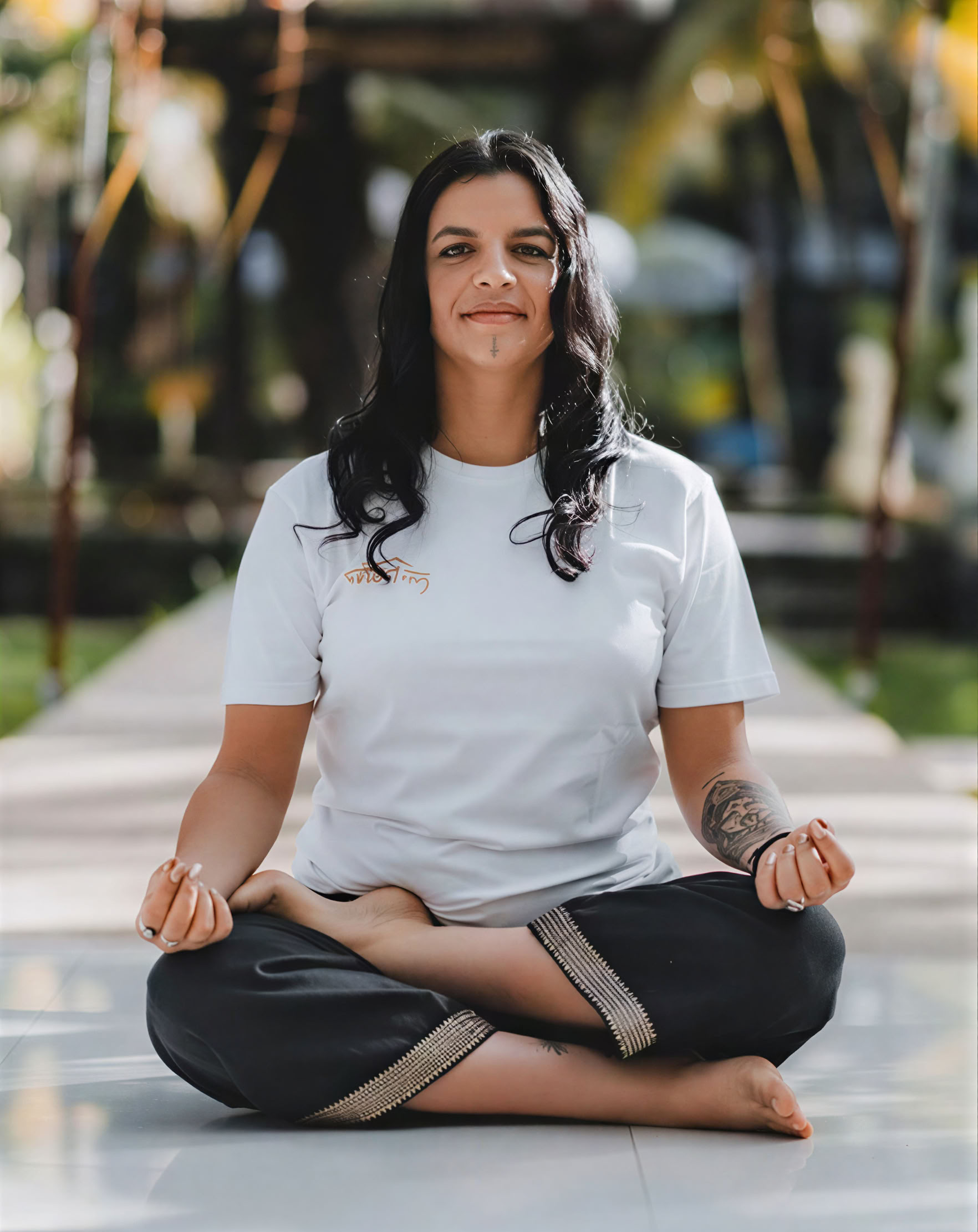 200-Stunden/300-Stunden Hybrid Yoga Teacher Training – 26. Nov. – 9. Dez. 2026
