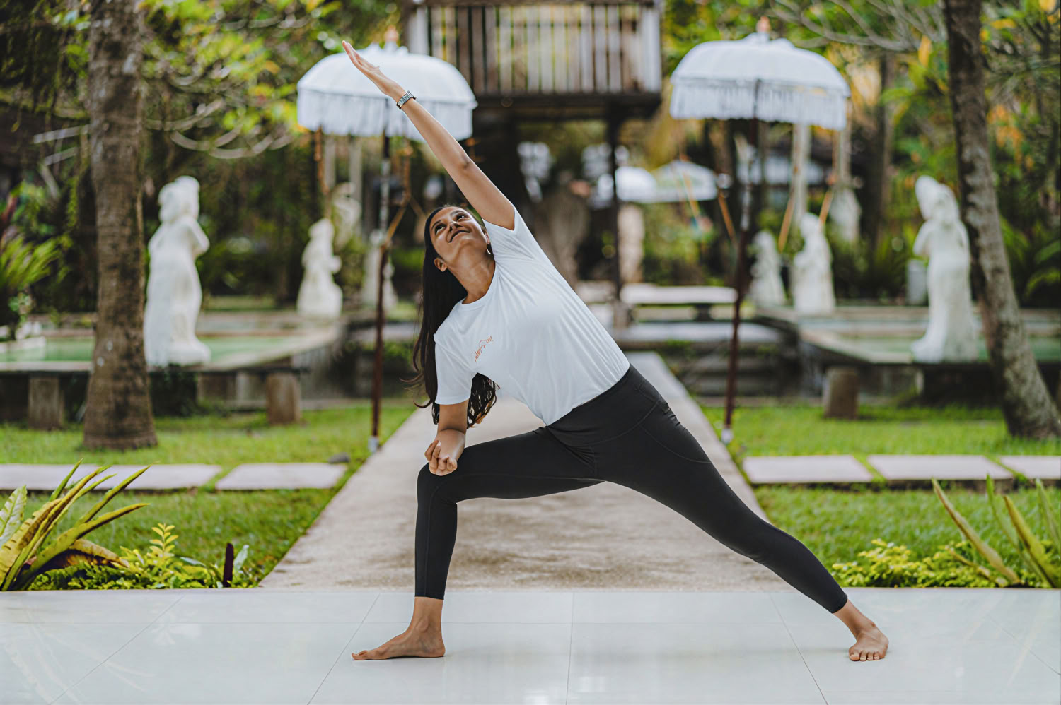 300-Stunden Yoga Lehrer Ausbildung – 11. Mai - 7. Juni 2026
