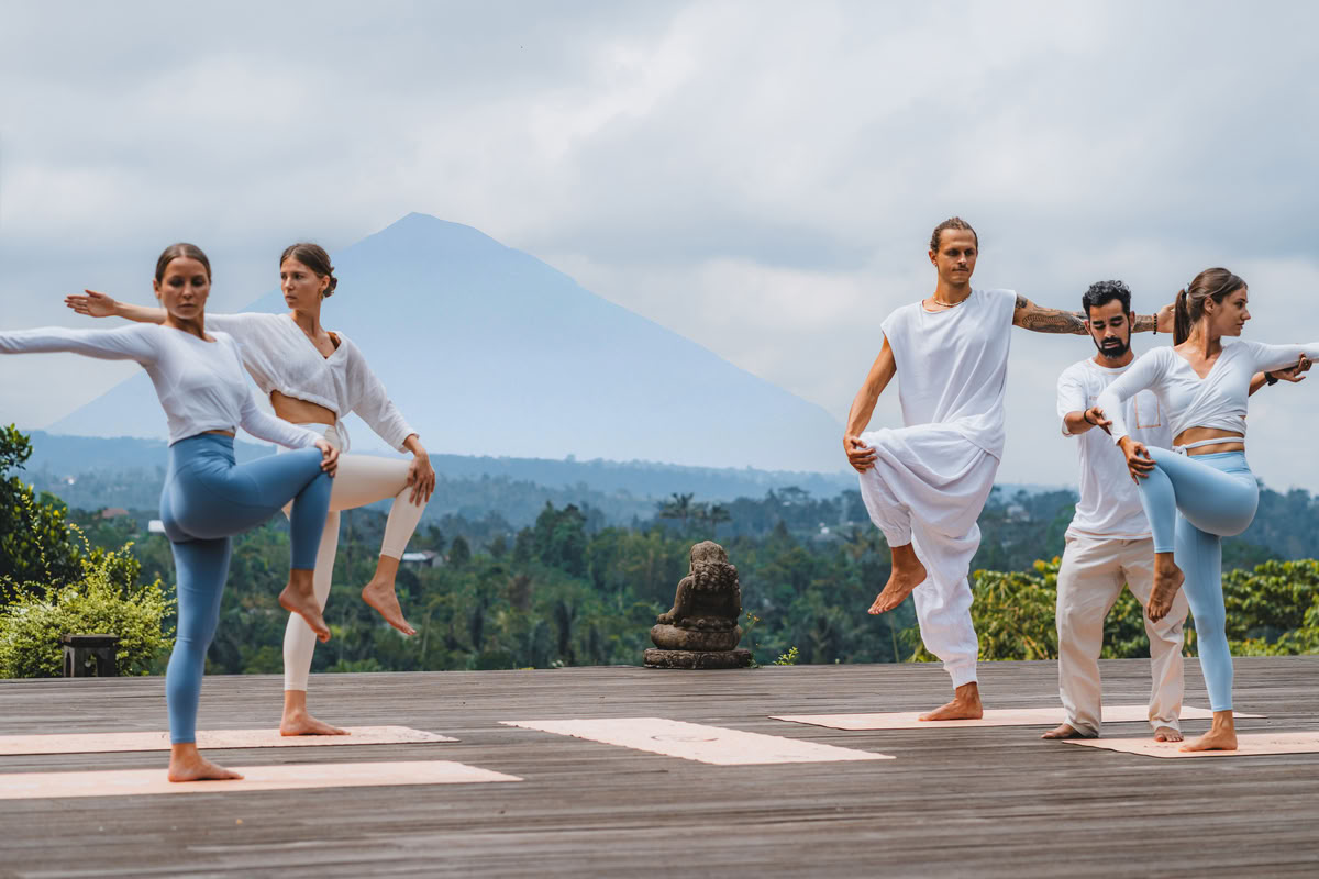 300-Stunden Yoga Teacher Training – 24. Aug. – 19. Sept. 2026