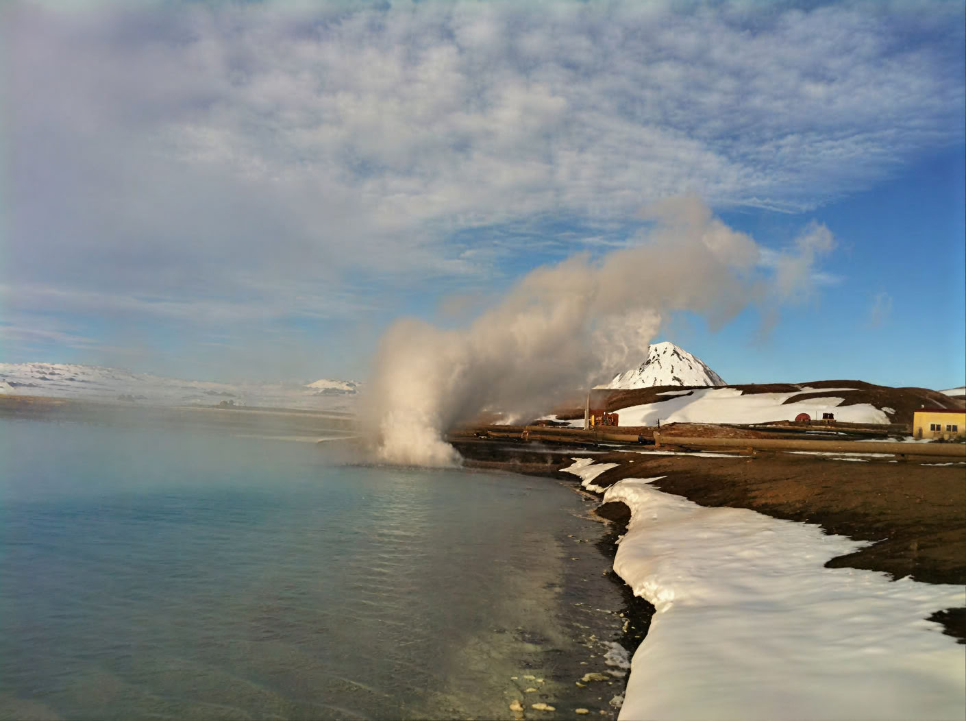 Yoga Retreat under the Northern Lights in Iceland – Dates Winter 2026