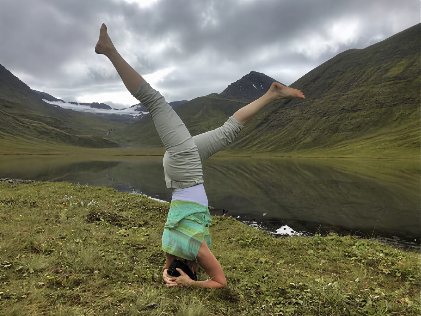 Yoga & Hike Golden Autumn Retreat Iceland – Dates 2026
