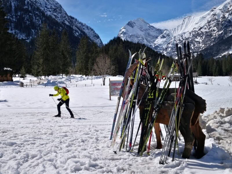 Fasten im Schnee