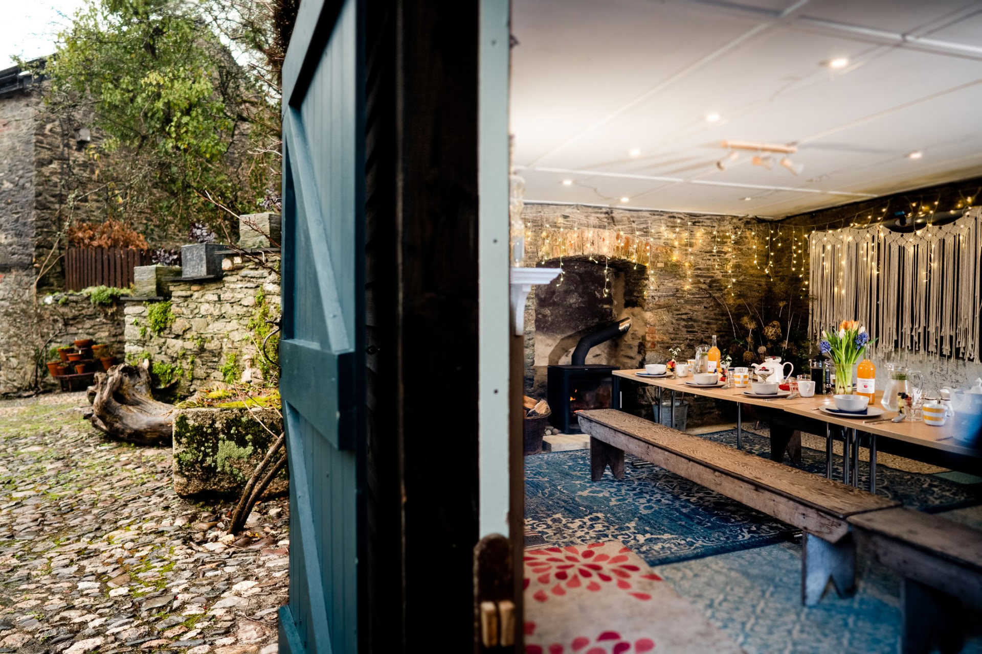 Sapphisches Pilates-Retreat