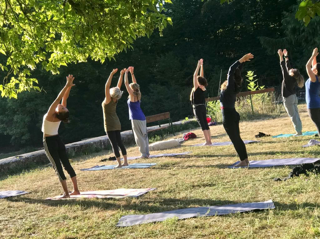 Yoga und Gehmeditation