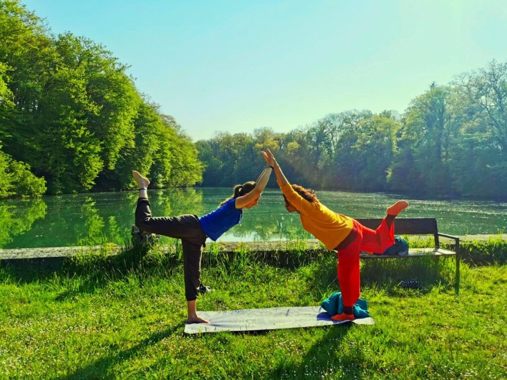 Yoga und Gehmeditation