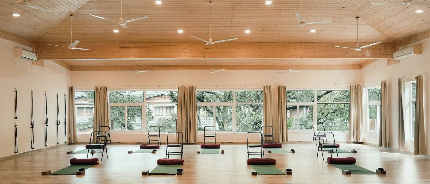 500-Stunden-Yoga-Lehrer-Ausbildung in Rishikesh, Indien – 21. Jul - 11. Sep. 2026
