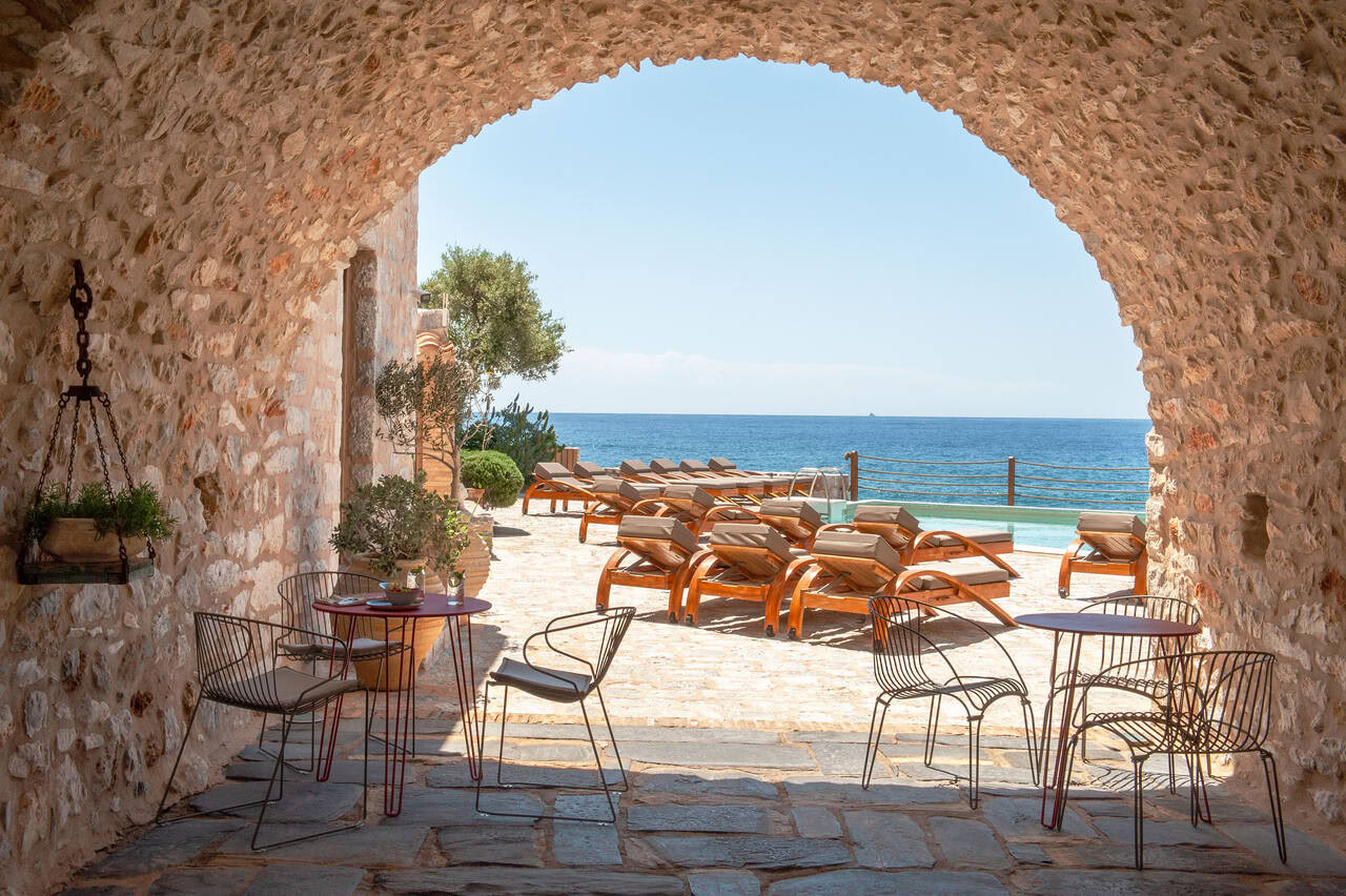 Escape ans Mittelmeer: Griechenland Yoga Retreat