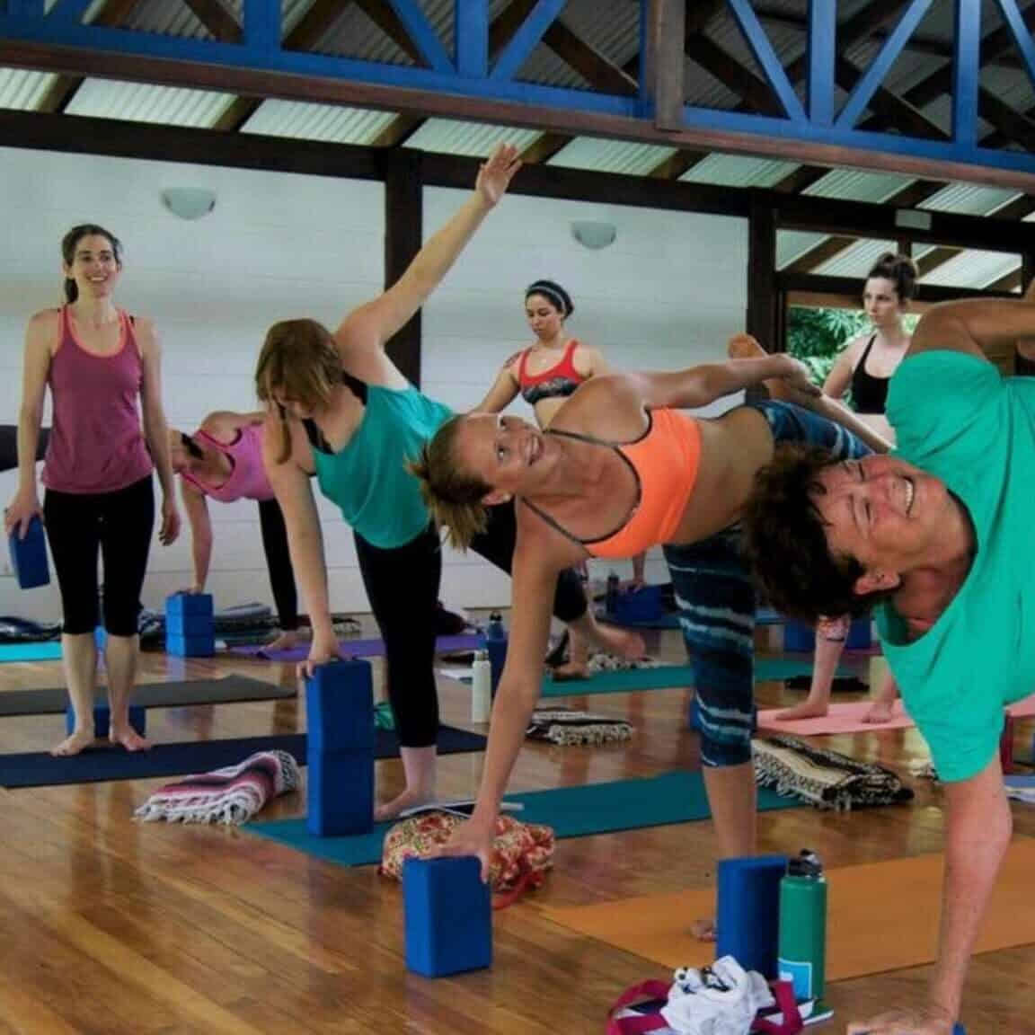Awaken the Leader Within: Die 300-Stunden-Yoga-Lehrerausbildung