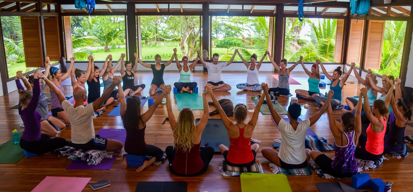 Awaken the Leader Within: Die 300-Stunden-Yoga-Lehrerausbildung