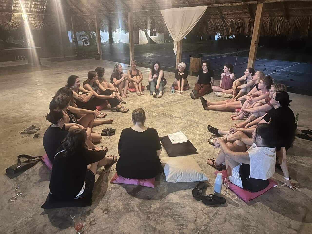 Return To Self Yoga Retreat mit Studio YOU Yoga und Chia