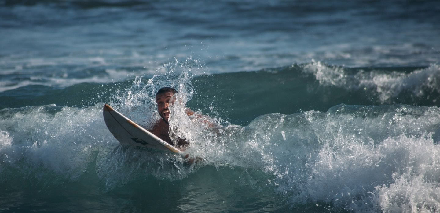 Salty Retreats: Surfen, Schwitzen und Flow in Costa Rica