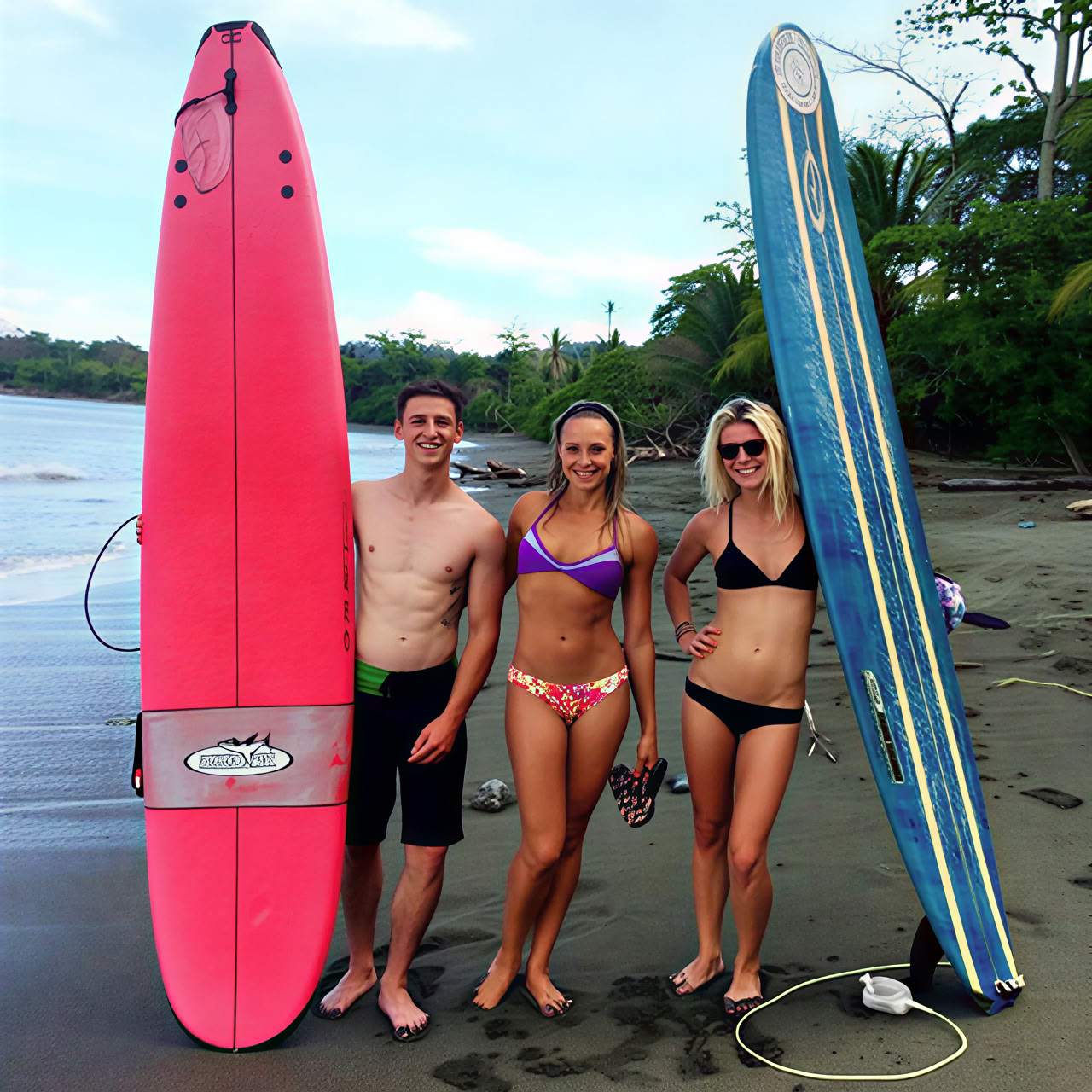 Salty Retreats: Surfen, Schwitzen und Flow in Costa Rica