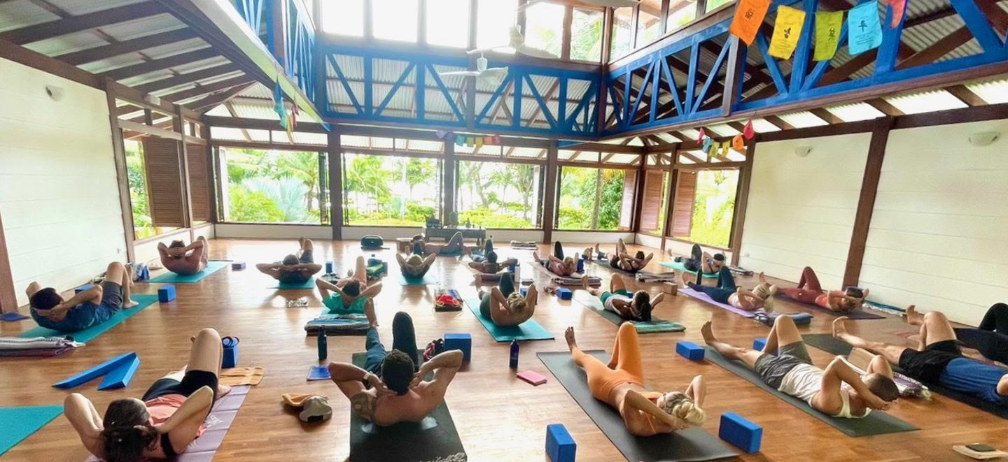 Salty Retreats: Surfen, Schwitzen und Flow in Costa Rica