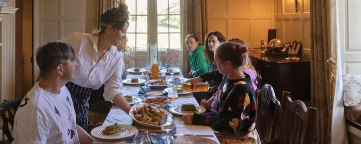 Reset and Restore Monatlicher Wellnessclub – 19. Dezember 2026 - Klangheilungsreise: Akustische Gelassenheit