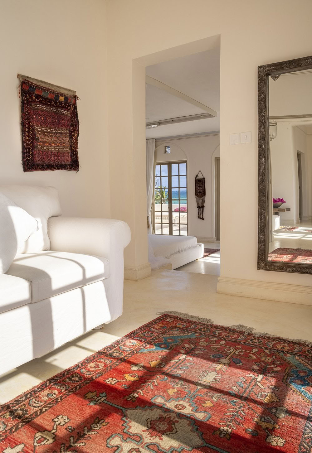 Kenianische Yoga- und Safari-Retreat-Räume
