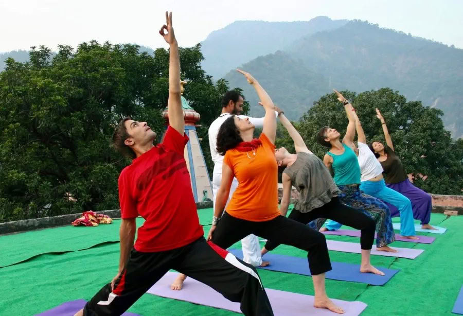 Spezielle 200-Stunden-Yogalehrerausbildung in Rishikesh – 3. bis 30. Apr. 2027
