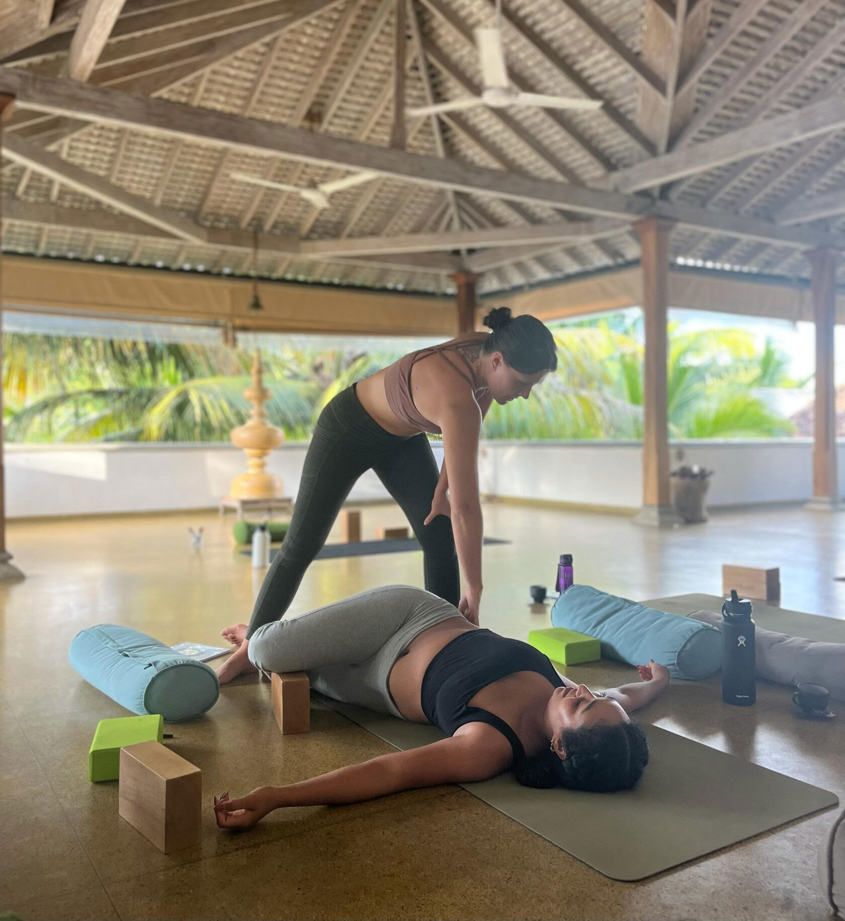 Luxuriöse Yoga-Lehrerausbildung in Sri Lanka