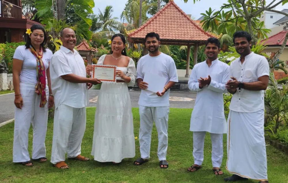 200-Stunden-Yoga-Lehrer-Ausbildungskurs in Bali