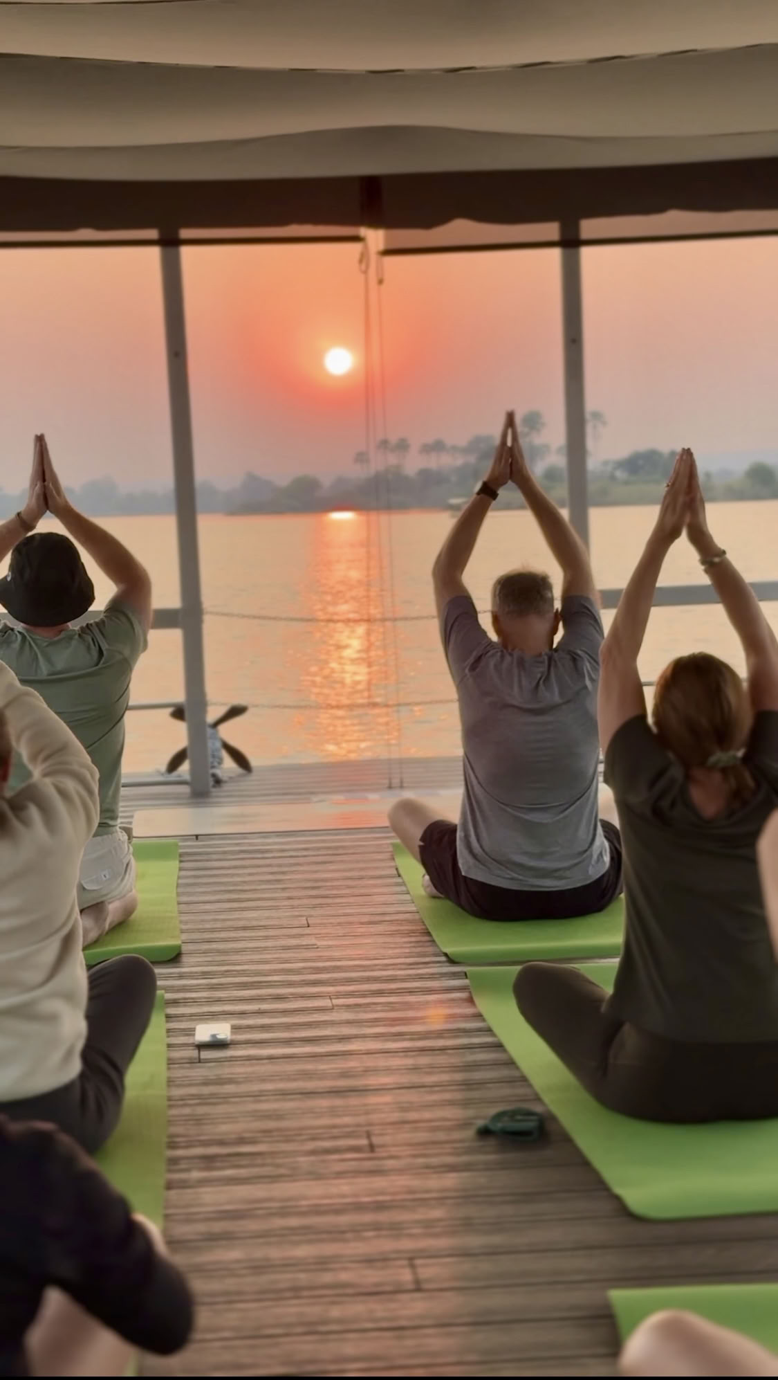 Yoga am Zambezi