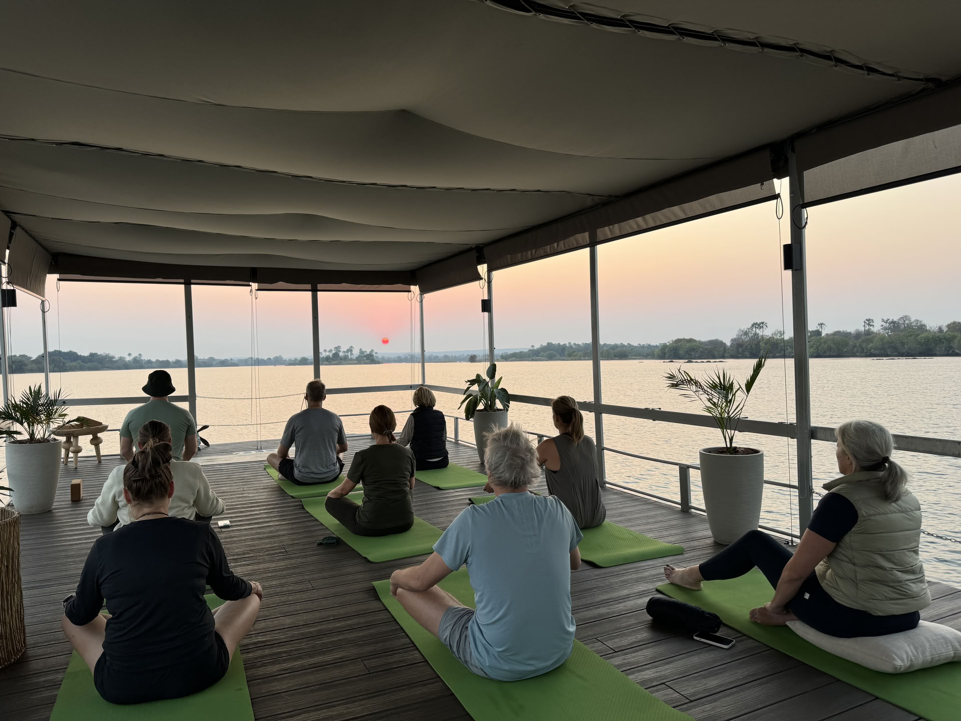 Yoga am Zambezi