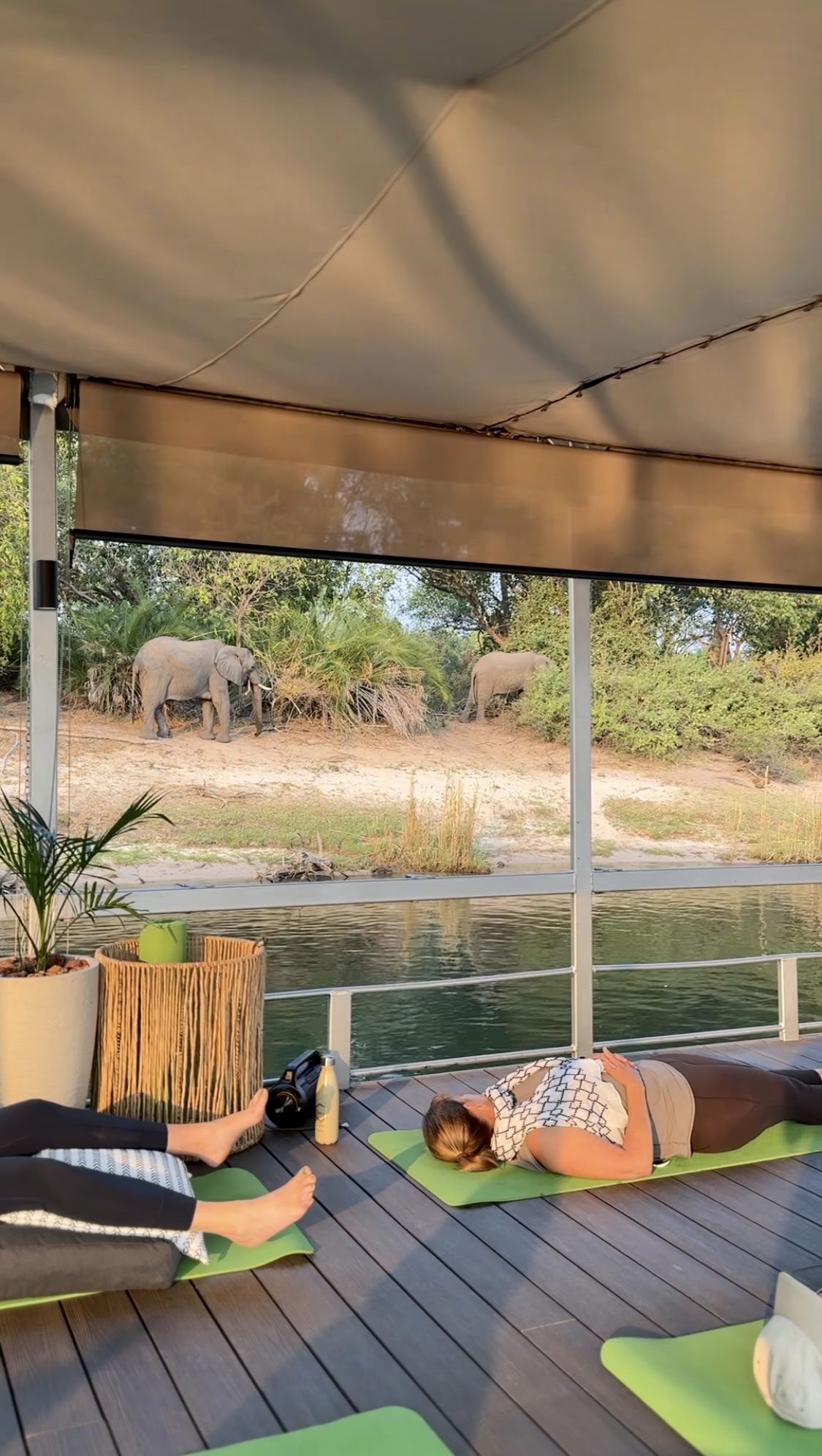 Yoga am Zambezi