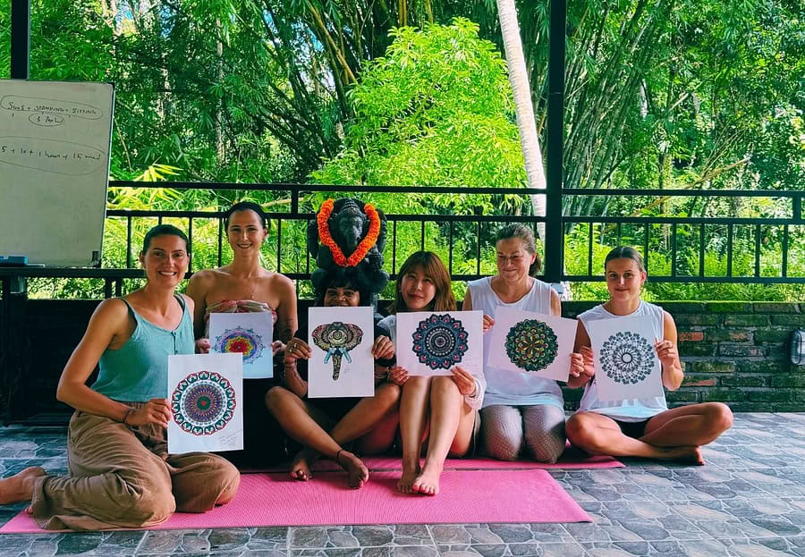 200-Stunden-Yoga-Lehrerausbildung Thailand