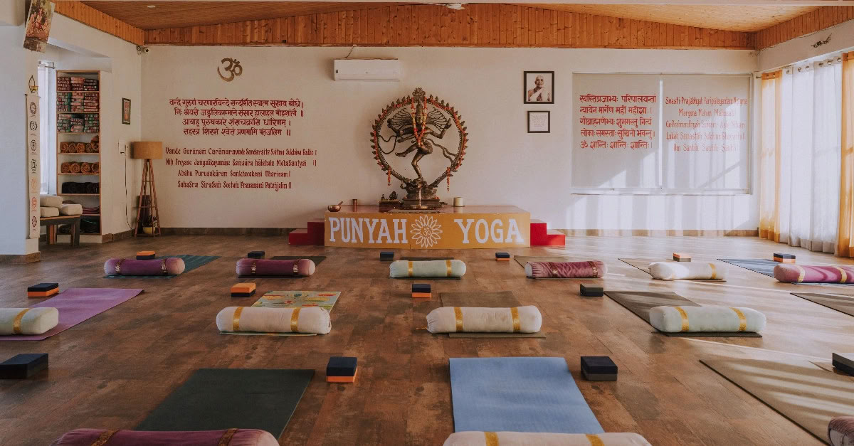 200-Stunden-Yoga-Lehrerausbildung – 1. Sep. - 23. Sep. 2026