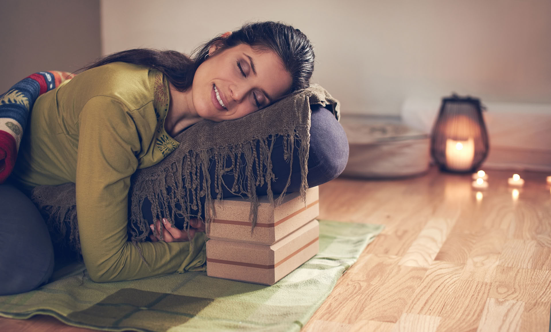 Restorative Yoga TT (30 Stunden)