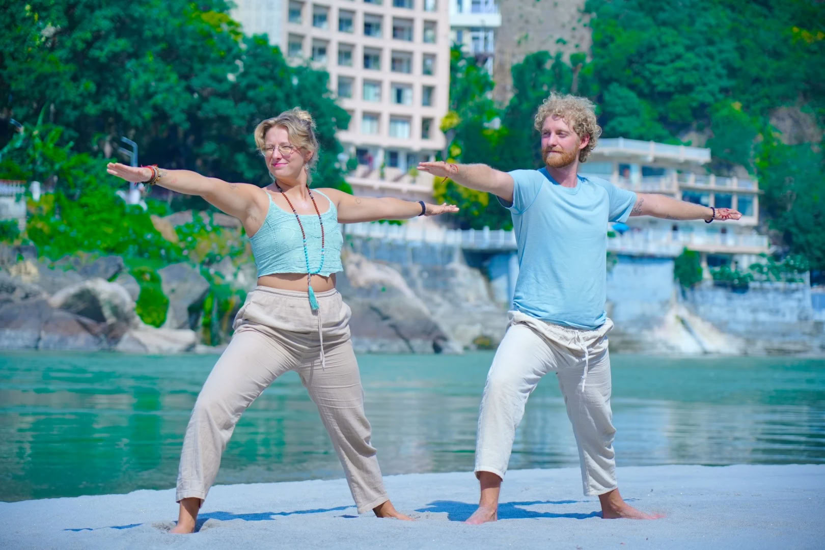 Pränatale & Postnatale Yoga-Lehrerausbildung in Rishikesh, Indien