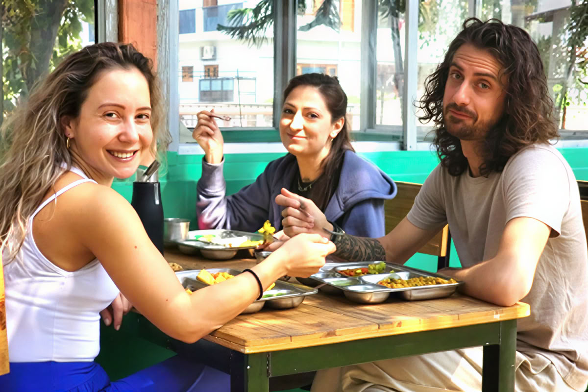 Pränatale & Postnatale Yoga-Lehrerausbildung in Rishikesh, Indien