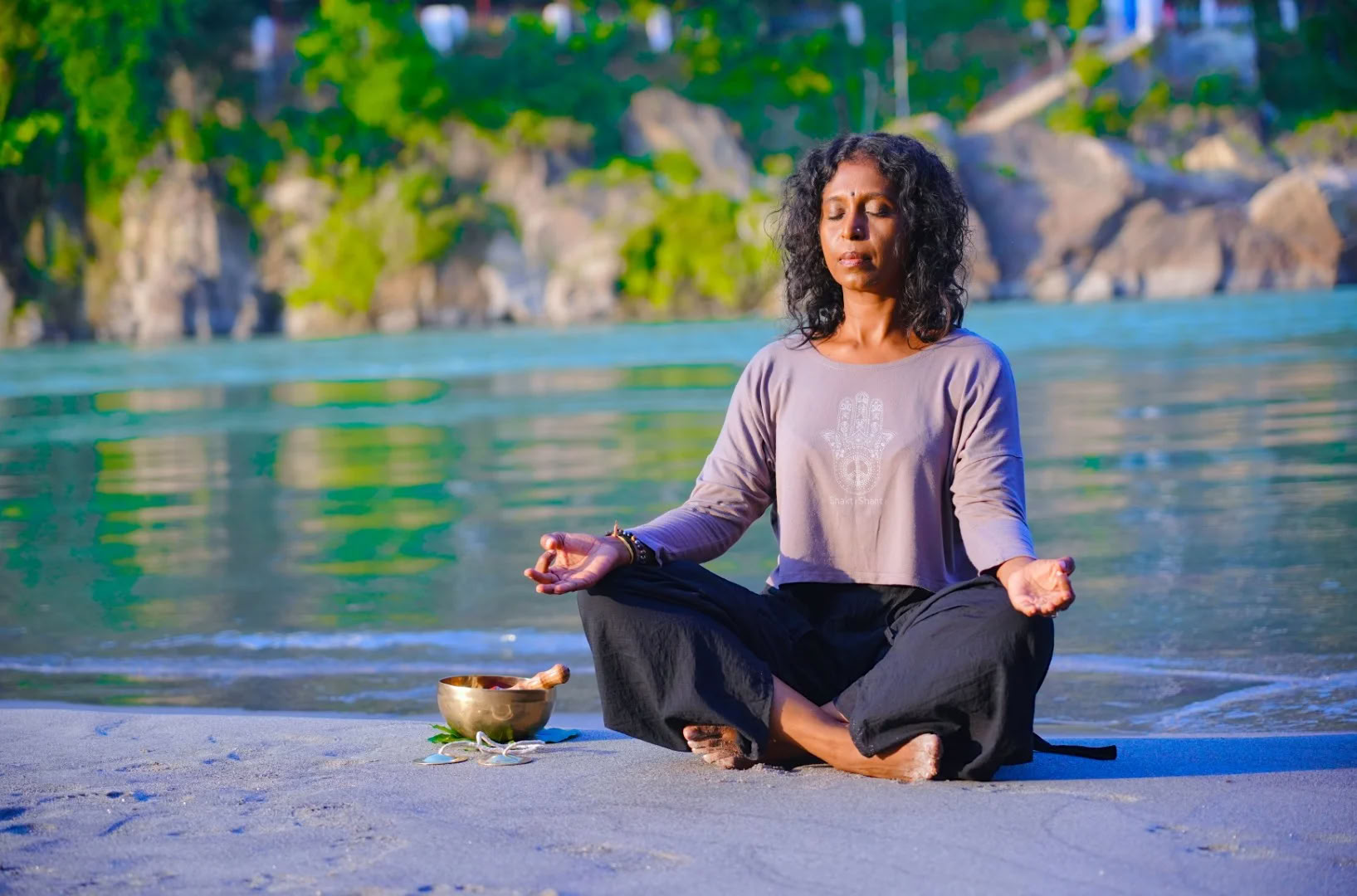 Sound Healing Yoga Lehrerausbildung in Rishikesh