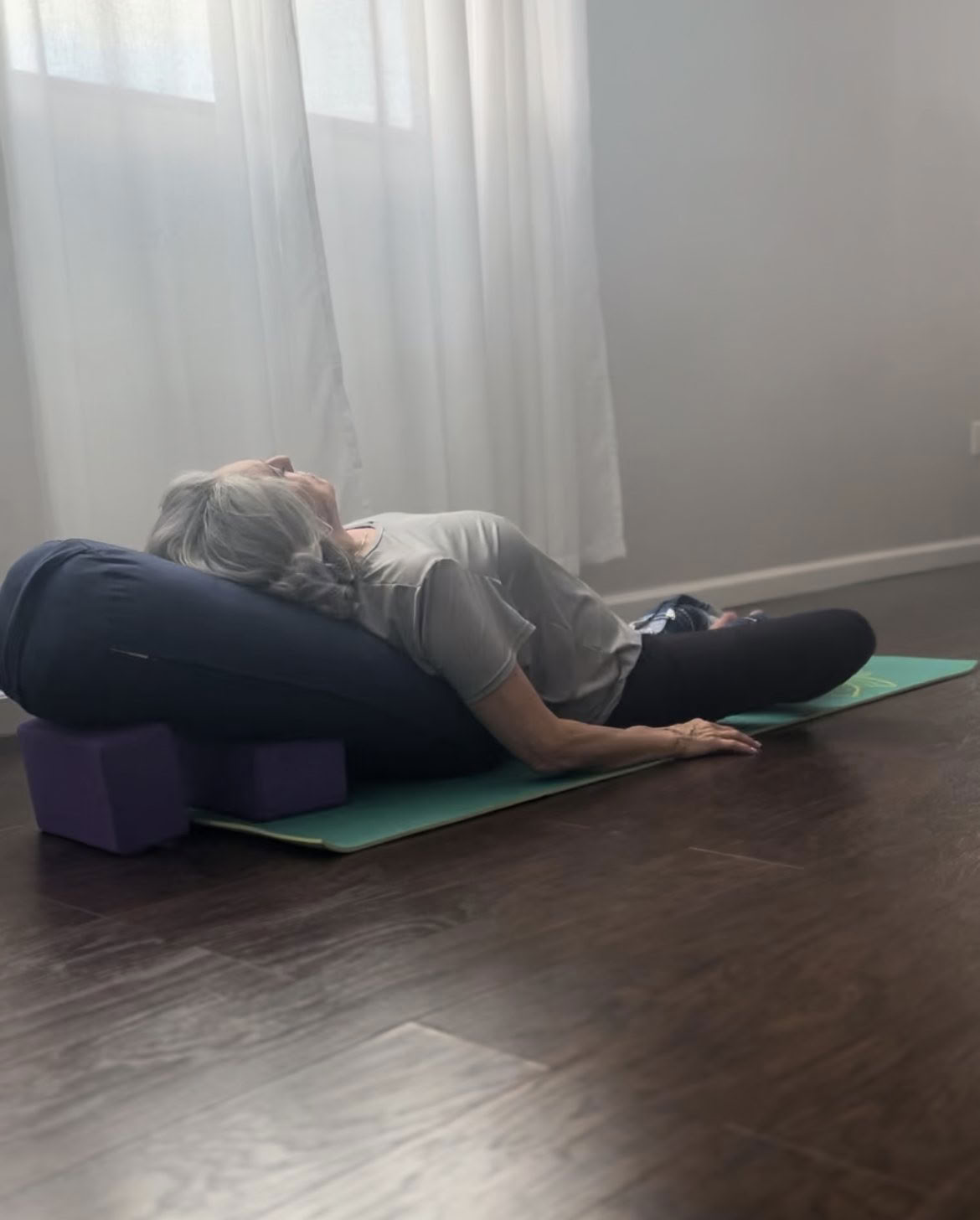Restorative Yoga & Klangheilung — The Yoga Shack