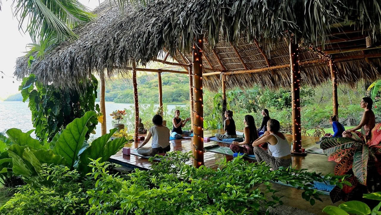 DesignYourBliss Flexibles Yoga-Retreat in Nicaragua