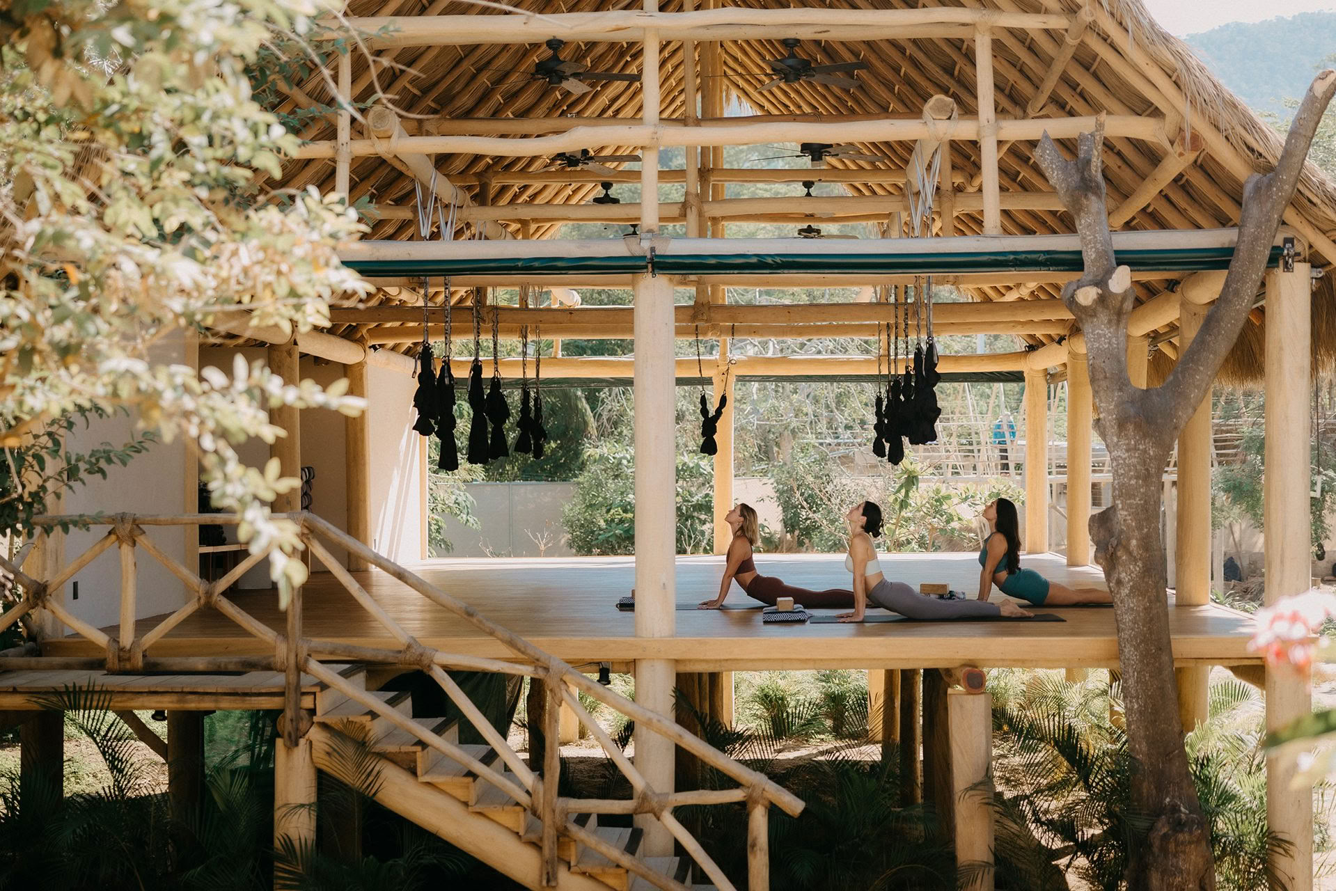 Sacred Bliss + Soul Renewal Yoga Wellness Retreat für Frauen @MIXTO