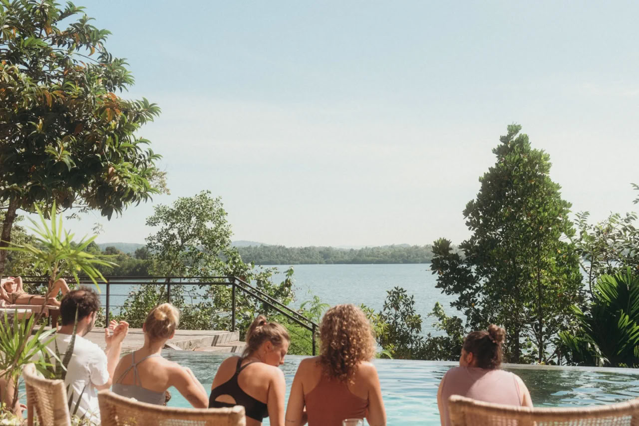 Synergy Vinyasa Yoga Retreat bei Lanka Yoga