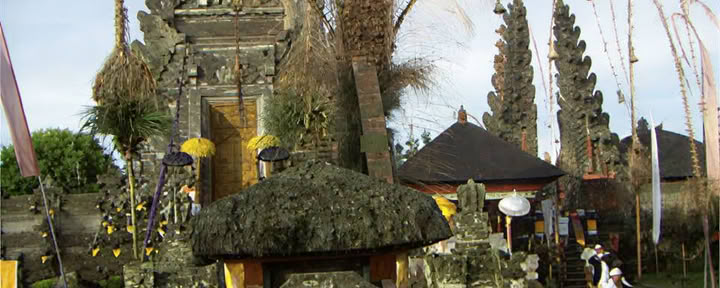 Heiliger Pasar-Agung-Bergtempel