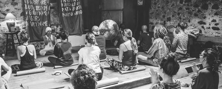 Erkunden von Geist & Meditation