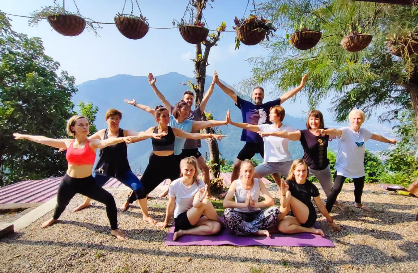Zertifizierter 200-Stunden-Yoga-Lehrerausbildungskurs in Rishikesh