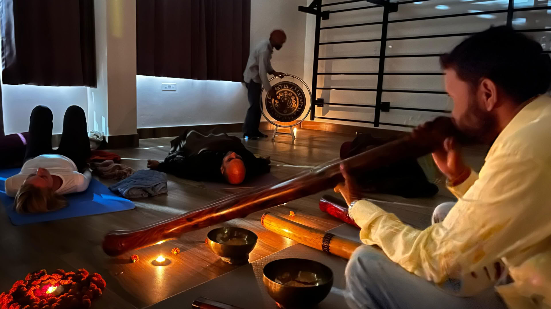 4 Nächte 5 Tage Yoga- und Wellness-Retreat in Rishikesh Indien