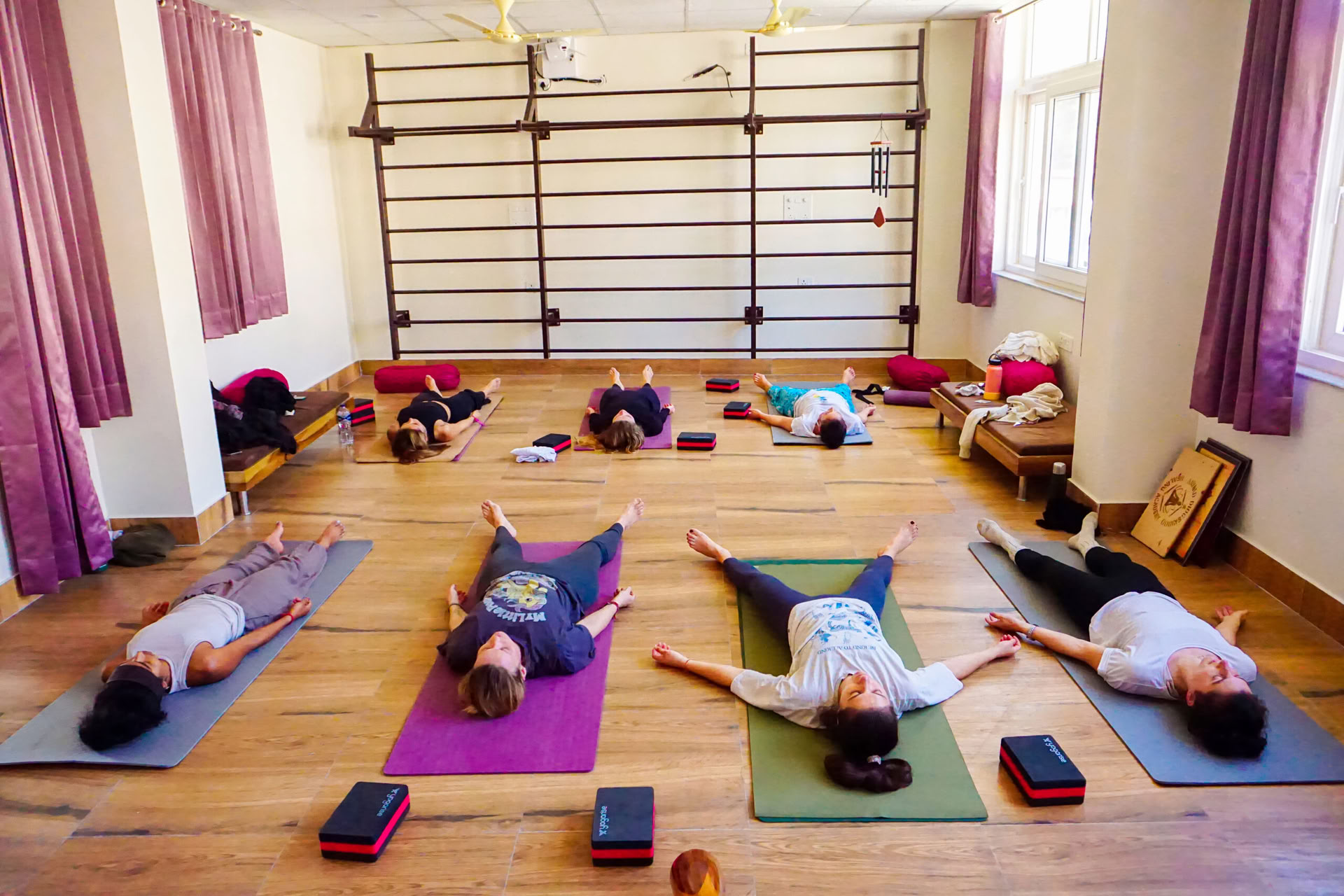 200-Stunden Yoga Teacher Training Kurs