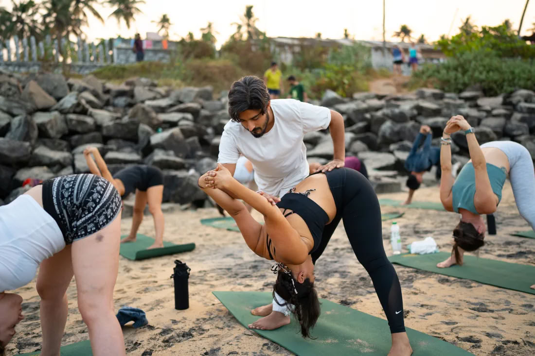 100-Stunden-Yoga-Lehrerausbildung in Varkala, Kerala