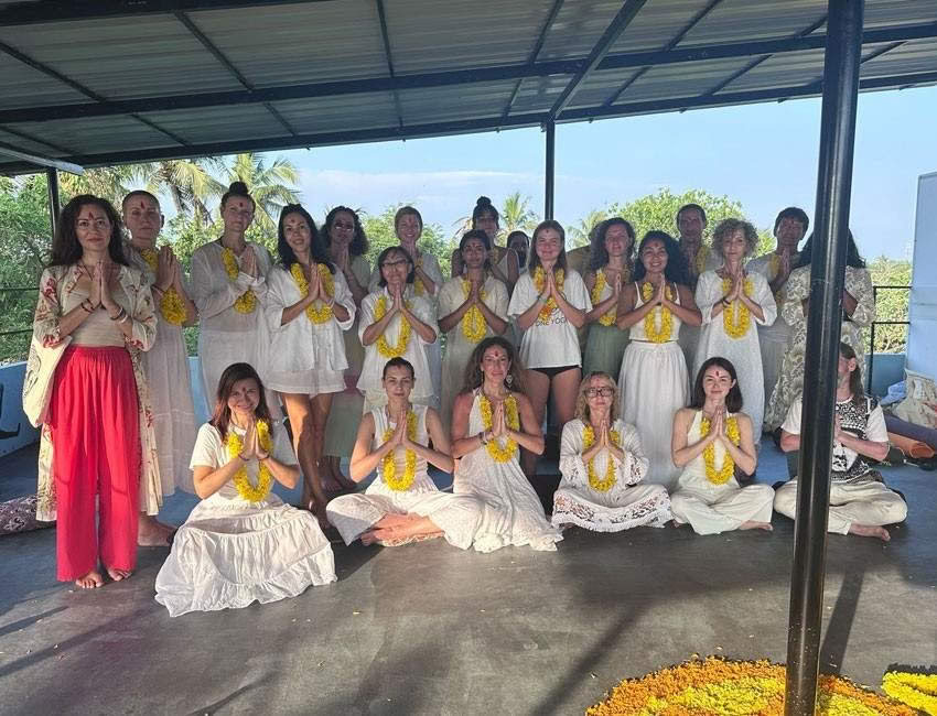 100-Stunden-Yoga-Lehrer-Ausbildungskurs in Kerala