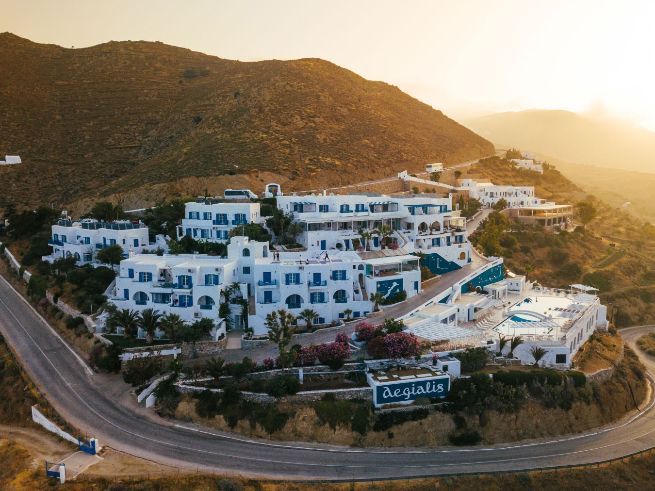 Alive in Amorgos: Luxus-Yoga-Retreat in Griechenland