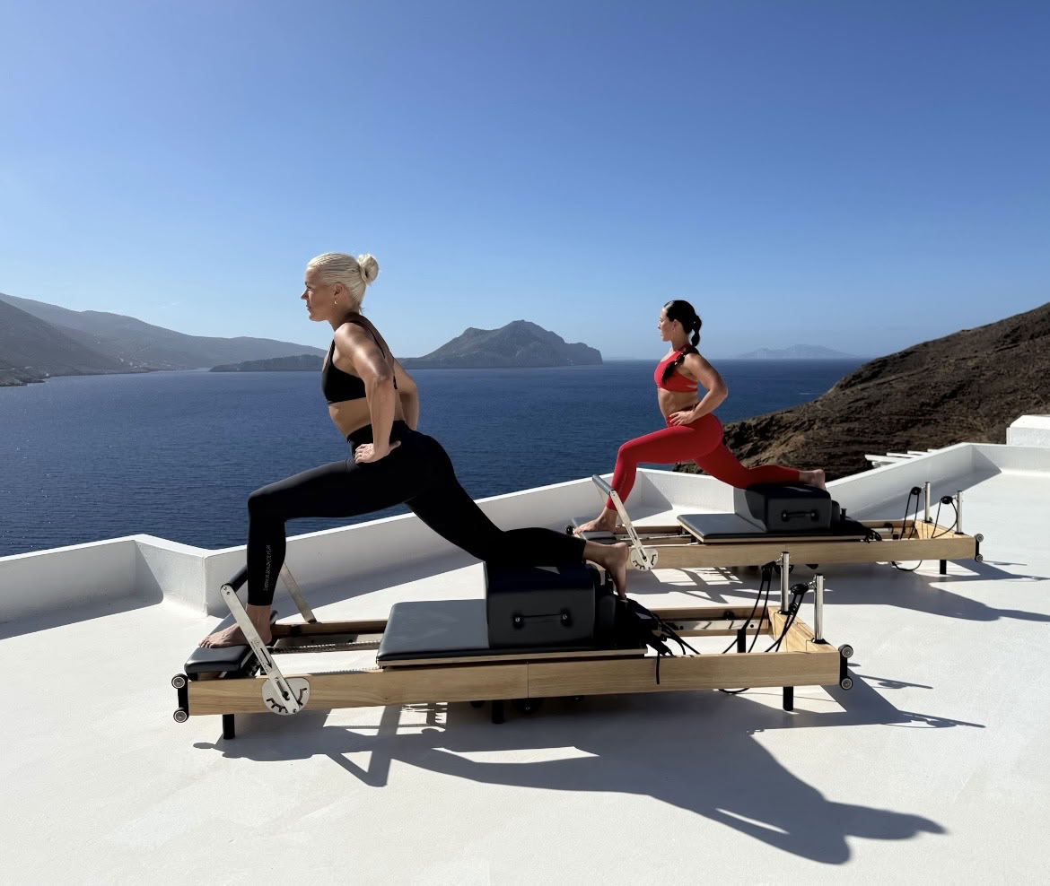 Das Reformer-Pilates- & Yoga-Erlebnis