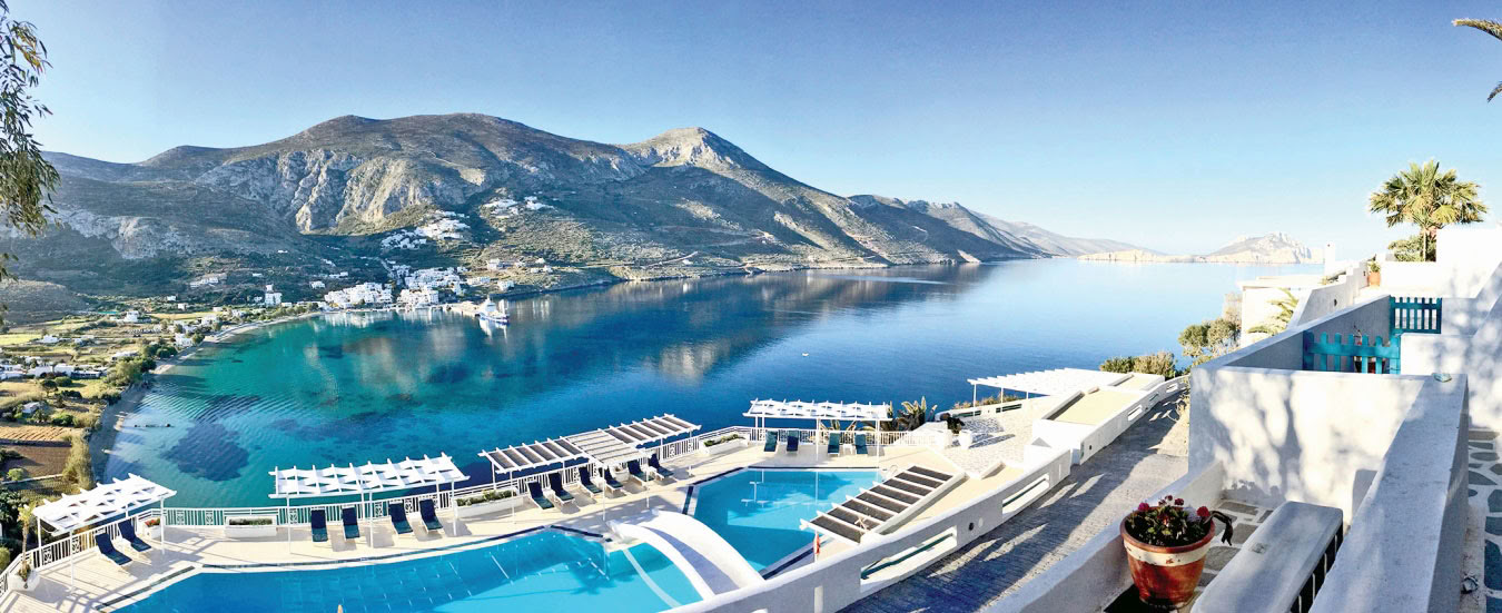 Serenity by the Sea: Finde deinen Flow — Island Edition.