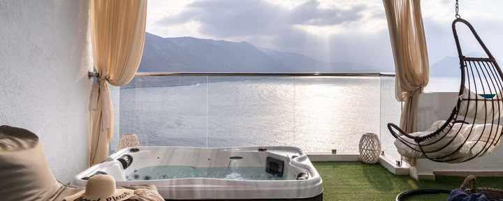 Griechenland Wellness-Retreat - WHITED MALISSA