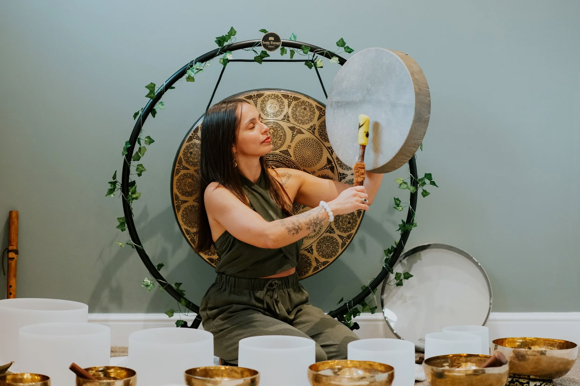 Soundtherapie & Sound Baths Intime Gruppensitzungen