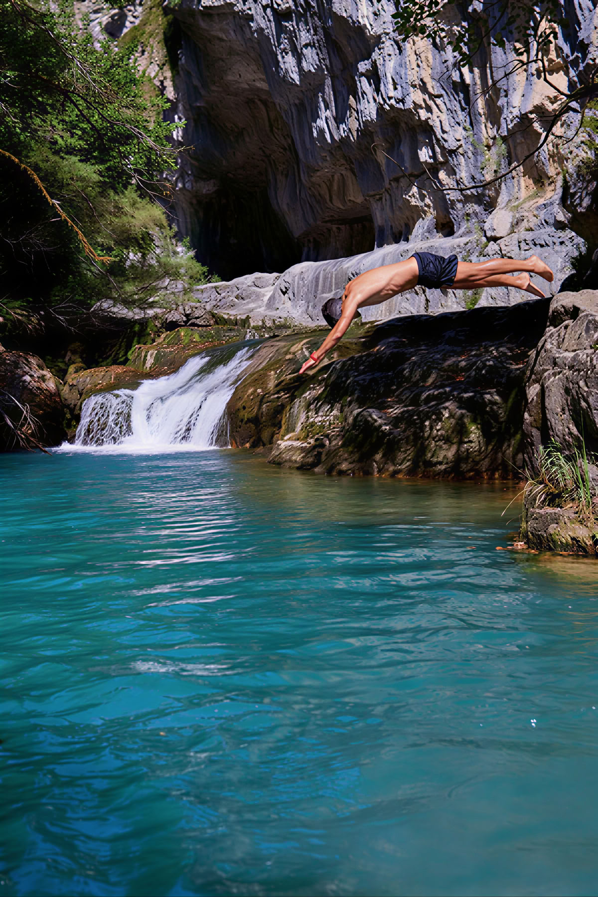 Frieden in der Wildnis: Yoga-, Kunst- & Natur-Retreat